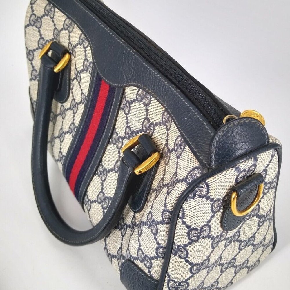 **SOLD**GUCCI  3 PIECE SET* HANDBAG/WALLET/SHOULDER STRAP - Picture 10 of 16